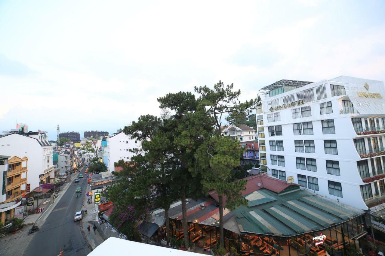Khach San Lien Son - Da Lat Hotell Exteriör bild